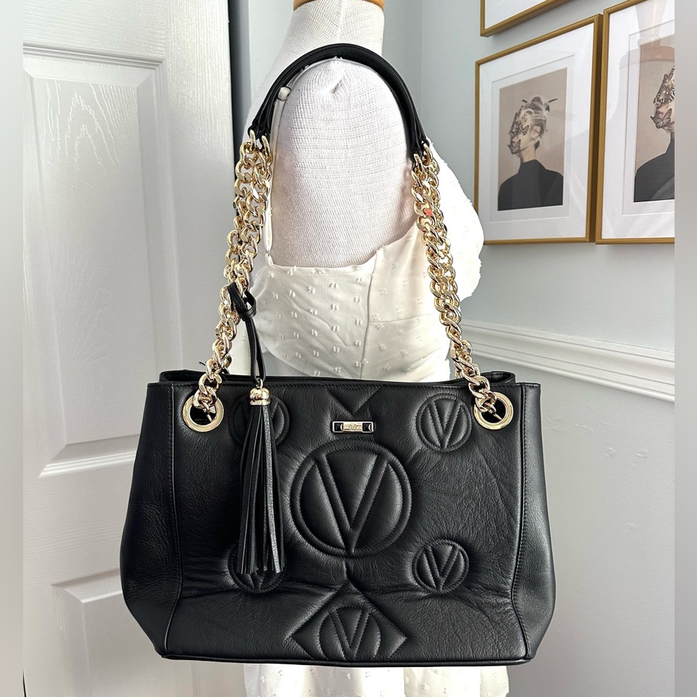 🖤NWT VALENTINO Luisa Magnus Signature LEATHER BLACK PURSE w GOLD CHAIN🖤 - Picture 2 of 16